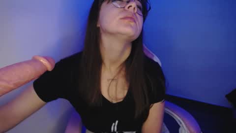 Emma online show from 02.20.25