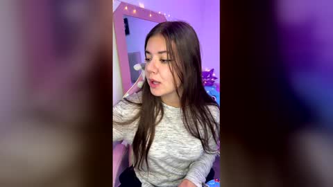 Emma online show from 12.23.25