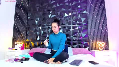 stephanandsamantha online show from 09.20.25