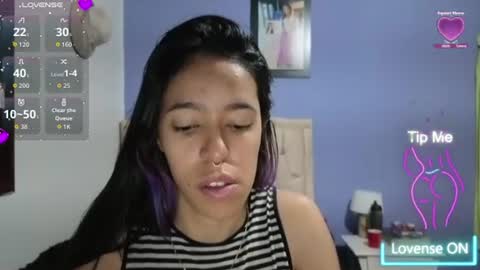 Snapshot of stephania_t chatting on 06.27.26 Stephania online show from 06.27.26