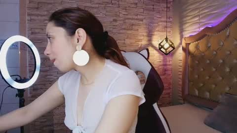 Stephaniesun  online show from 04.27.26