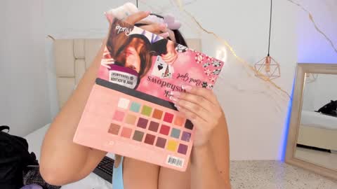 Snapshot of stephanysc chatting on 01.18.25 Stefanny online show from 01.18.25