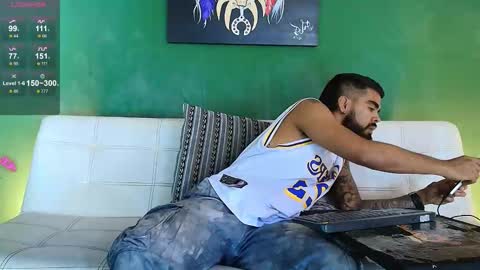    ................     online show from 12.01.25