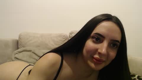 StepMommy19 online show from 01.15.26