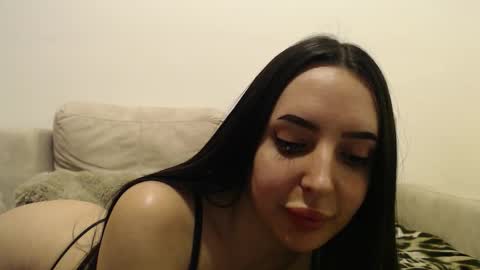 StepMommy19 online show from 02.09.26