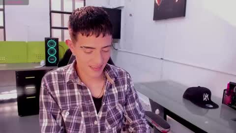 Stevenn online show from 02.23.25