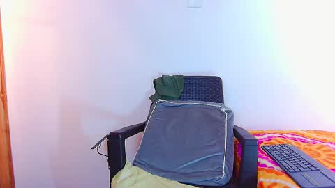 Snapshot of steven_modelo69 chatting on 01.11.25 steven_modelo69 online show from 01.11.25