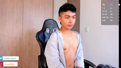 Snapshot of steven_twink07 chatting on 10.10.25 Esteban online show from 10.10.25