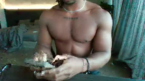 Snapshot of stevenbr359 chatting on 11.11.25 stevenbr359 online show from 11.11.25