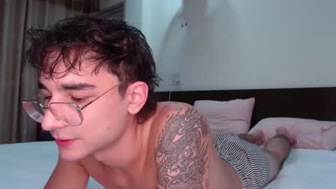 Snapshot of steveoceanbeanhuge chatting on 12.07.24 Alex online show from 12.07.24