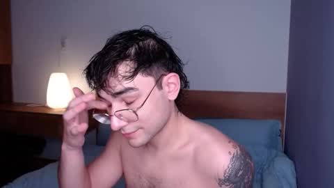 Snapshot of steveoceanbeanhuge chatting on 02.12.26 Alex online show from 02.12.26