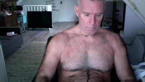 Snapshot of stevetwo chatting on 12.09.24 stevetwo online show from 12.09.24