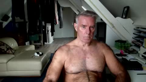 Snapshot of stevetwo chatting on 01.09.26 stevetwo online show from 01.09.26