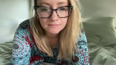 StevieGirl4U online show from 02.04.25