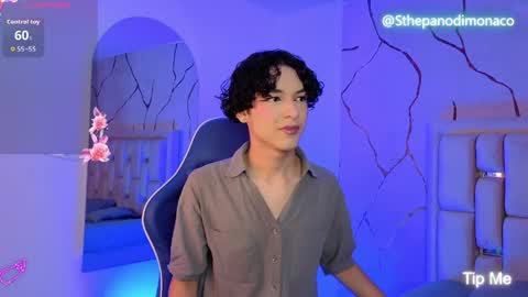 Snapshot of sthepanodimonaco chatting on 04.28.26 Sthepano online show from 04.28.26