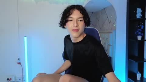 Snapshot of sthepanodimonaco chatting on 05.30.26 Sthepano online show from 05.30.26