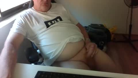 Snapshot of stiffyman55 chatting on 02.04.26 stiffyman55 online show from 02.04.26