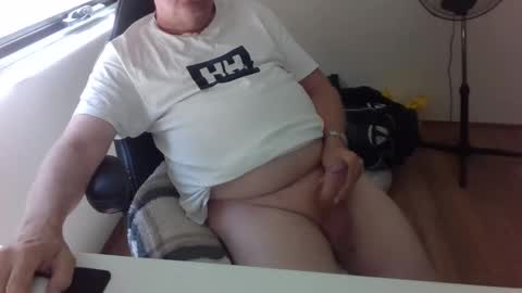 Snapshot of stiffyman55 chatting on 02.24.26 stiffyman55 online show from 02.24.26