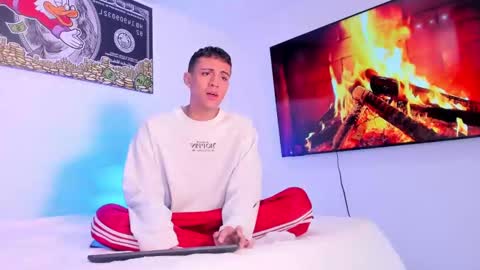 Snapshot of stiiveen_24cm chatting on 12.31.24 Stiven brendan online show from 12.31.24