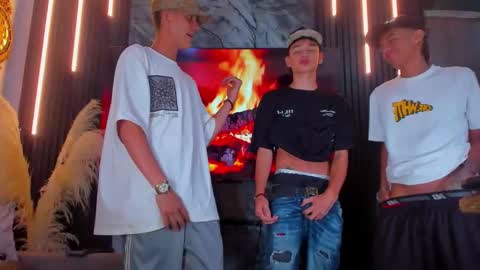 Snapshot of stiiveen_24cm chatting on 09.27.25 Stiven brendan online show from 09.27.25