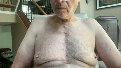 Snapshot of stillbad2 chatting on 11.06.25 Stillbad2 online show from 11.06.25