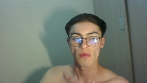 Snapshot of stiv_grant chatting on 09.21.25 stiv_grant online show from 09.21.25