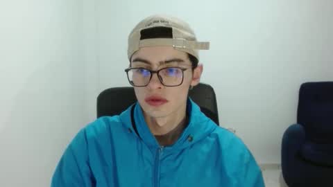 Snapshot of stiv_grant chatting on 02.27.26 stiv_grant online show from 02.27.26