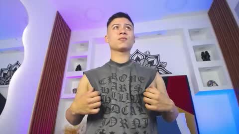 Snapshot of stiven_zarek chatting on 02.28.26 stiven online show from 02.28.26