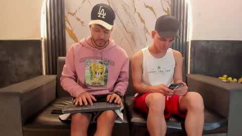 Snapshot of stivendreams chatting on 03.20.26 friends online show from 03.20.26