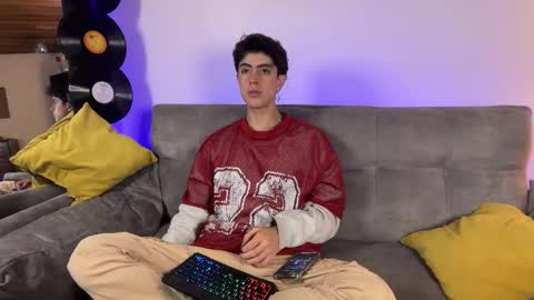 Snapshot of stolas_ying chatting on 02.24.26 Stolas online show from 02.24.26