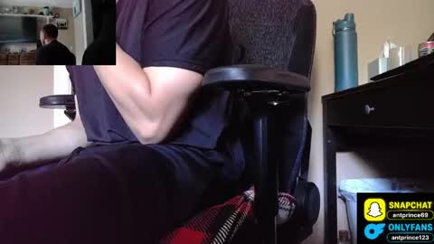 Snapshot of stoner394 chatting on 05.12.26 stoner394 online show from 05.12.26