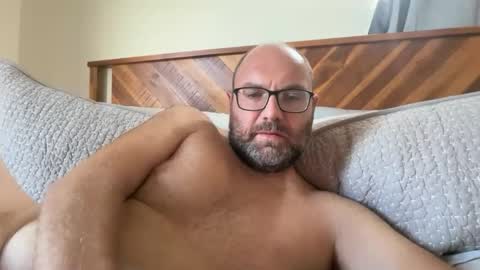 stoney8inches online show from 04.15.26