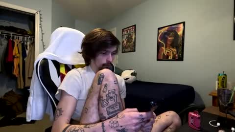 Snapshot of str8whiteboy21 chatting on 12.12.24 str8whiteboy21 online show from 12.12.24