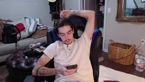 Snapshot of str8whiteboy21 chatting on 09.11.25 str8whiteboy21 online show from 09.11.25