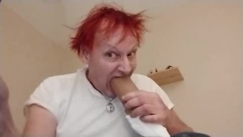 straddlemy1111 online show from 11.23.25