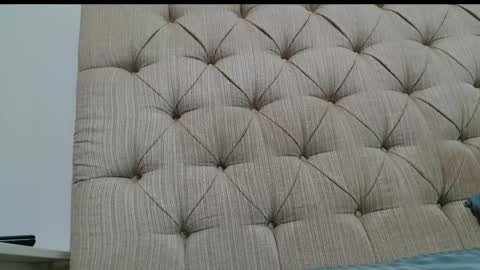 Vivian online show from 01.08.26