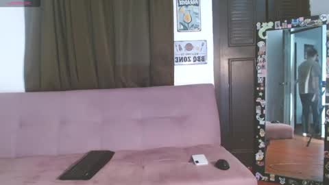 Snapshot of straightopenminds chatting on 11.25.25 straightopenminds online show from 11.25.25