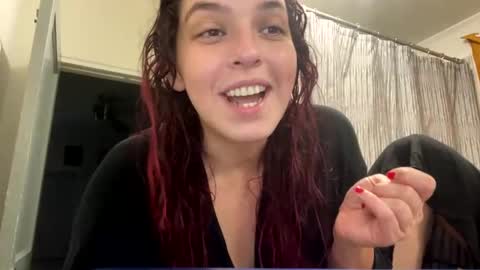 Snapshot of straightoutthetrailer chatting on 12.25.24 lucille beatrice luficer call me lucy online show from 12.25.24