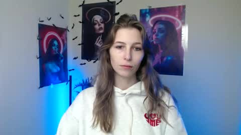 Snapshot of stranger_giirl chatting on 11.12.25 Amalia online show from 11.12.25