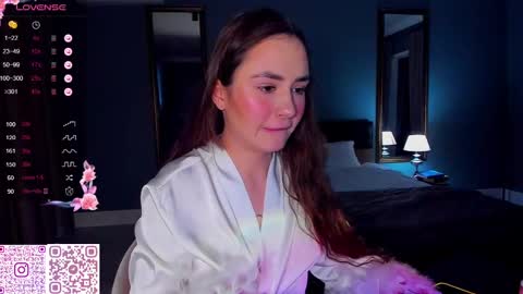 Laura online show from 01.23.25