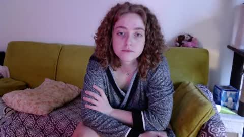 Strawberrylotsacake online show from 10.25.25