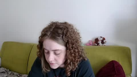 Strawberrylotsacake online show from 05.11.26