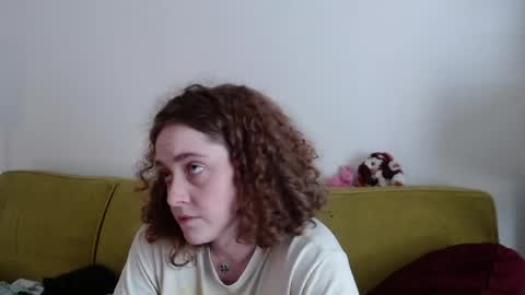 Strawberrylotsacake online show from 05.18.26
