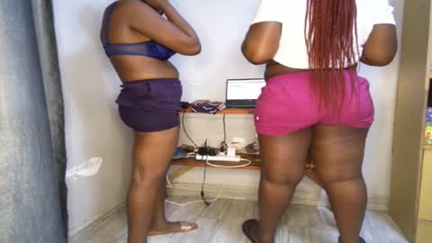 streetlioness online show from 01.11.26