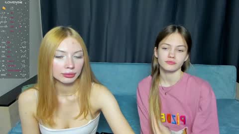 Snapshot of streis_mua chatting on 12.26.24 Streis open pvt online show from 12.26.24