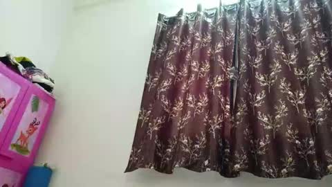 Snapshot of strip_couple_love1 chatting on 09.25.25 strip_couple_love1 online show from 09.25.25