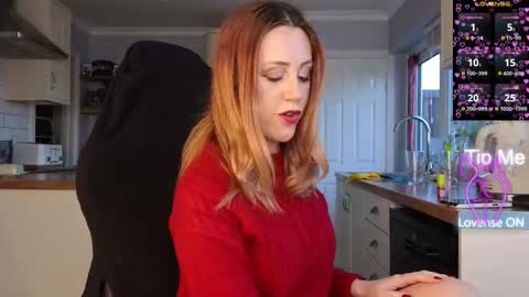 Snapshot of stripmequick chatting on 02.14.26 Amorina online show from 02.14.26