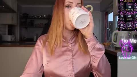 Snapshot of stripmequick chatting on 02.19.26 Amorina online show from 02.19.26