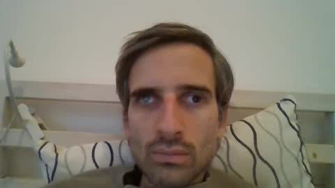 Snapshot of stroke1 chatting on 12.23.25 stroke1 online show from 12.23.25