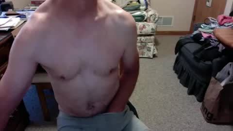 Snapshot of strokerace4020 chatting on 09.22.25 strokerace4020 online show from 09.22.25